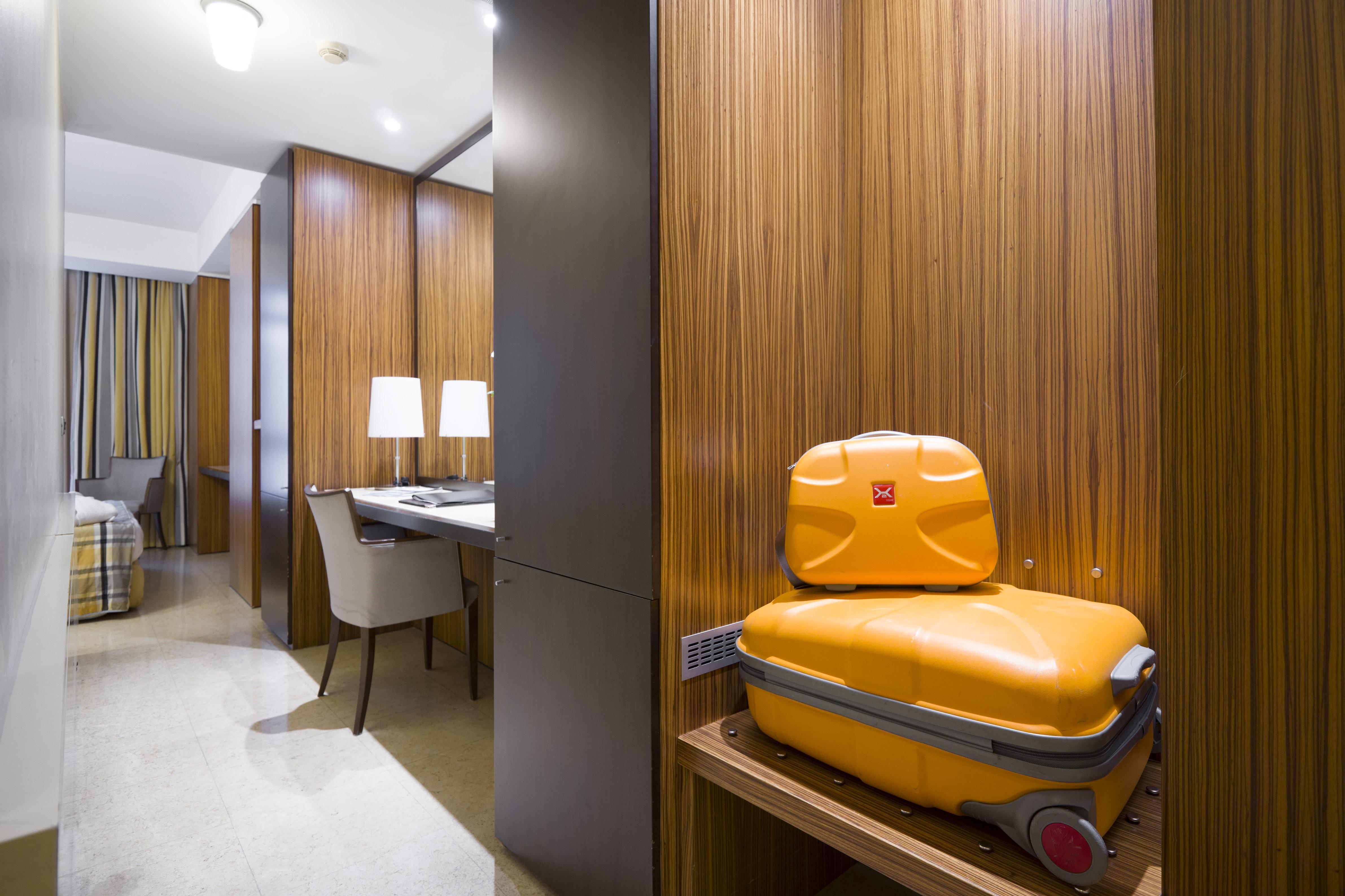 Hotel Carrobbio Milan Exterior photo